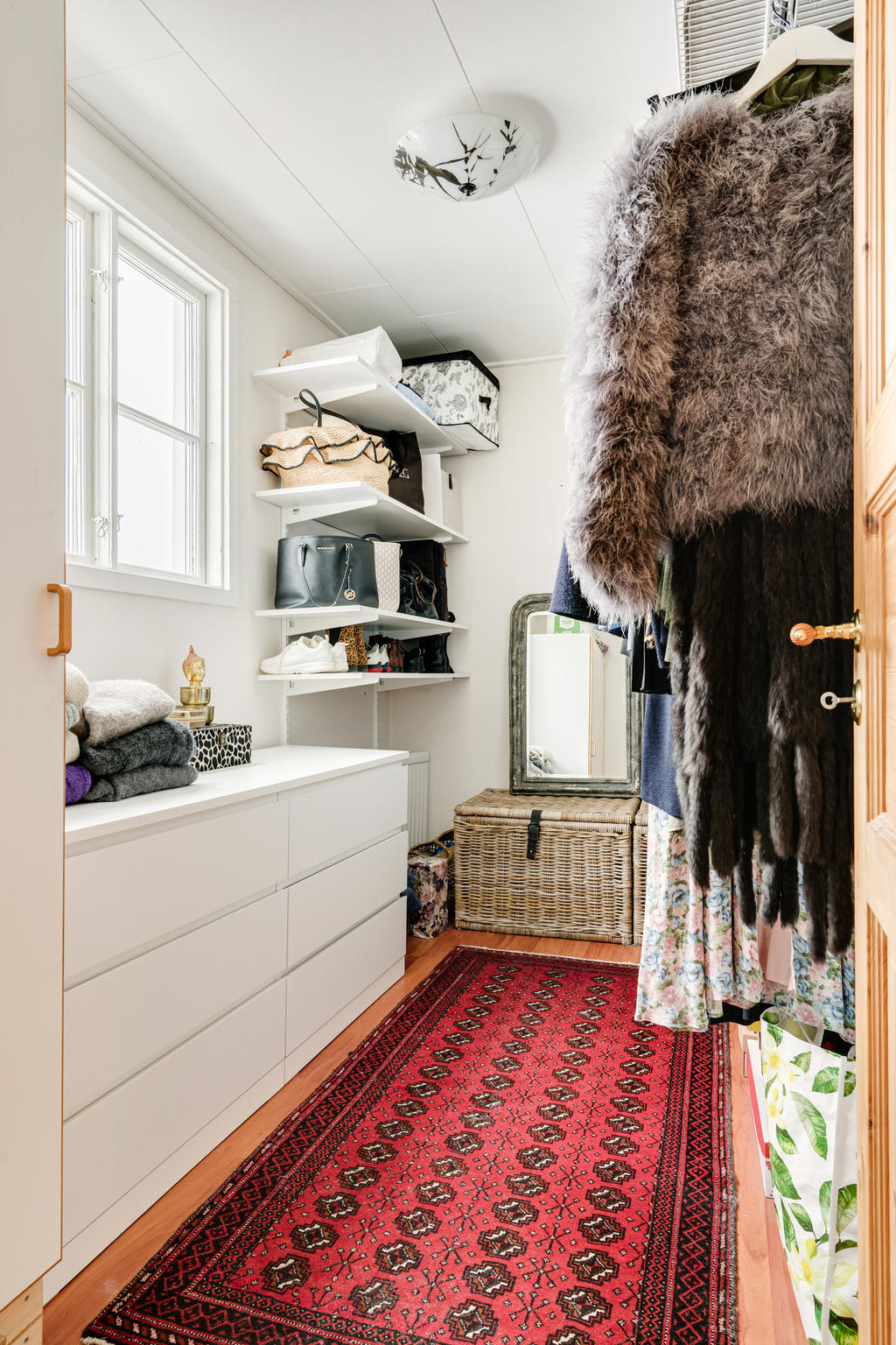 Smidig "Walkin closet" Kan göras om till gästrum