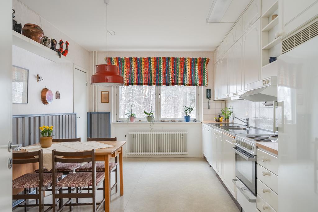 Kök med matplats