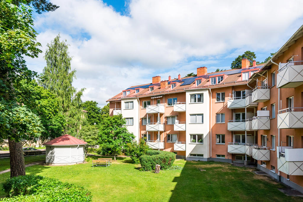 Balkong mot innergården