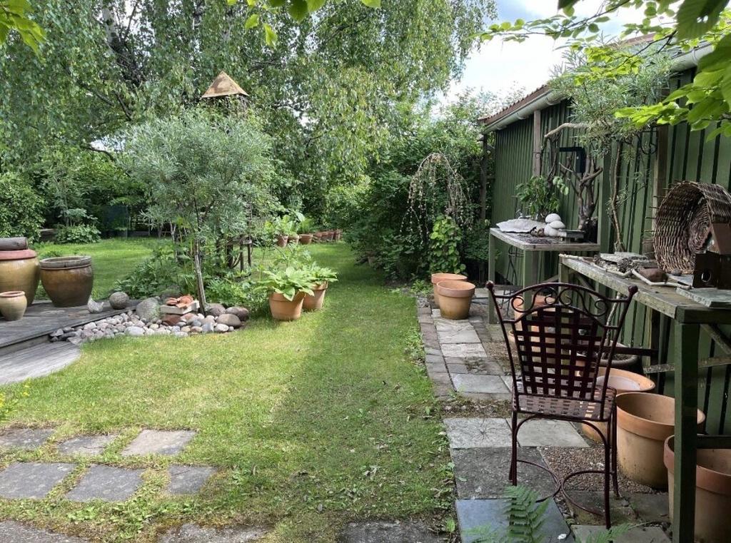 Trädgården erbjuder många olika rum och upplevelser