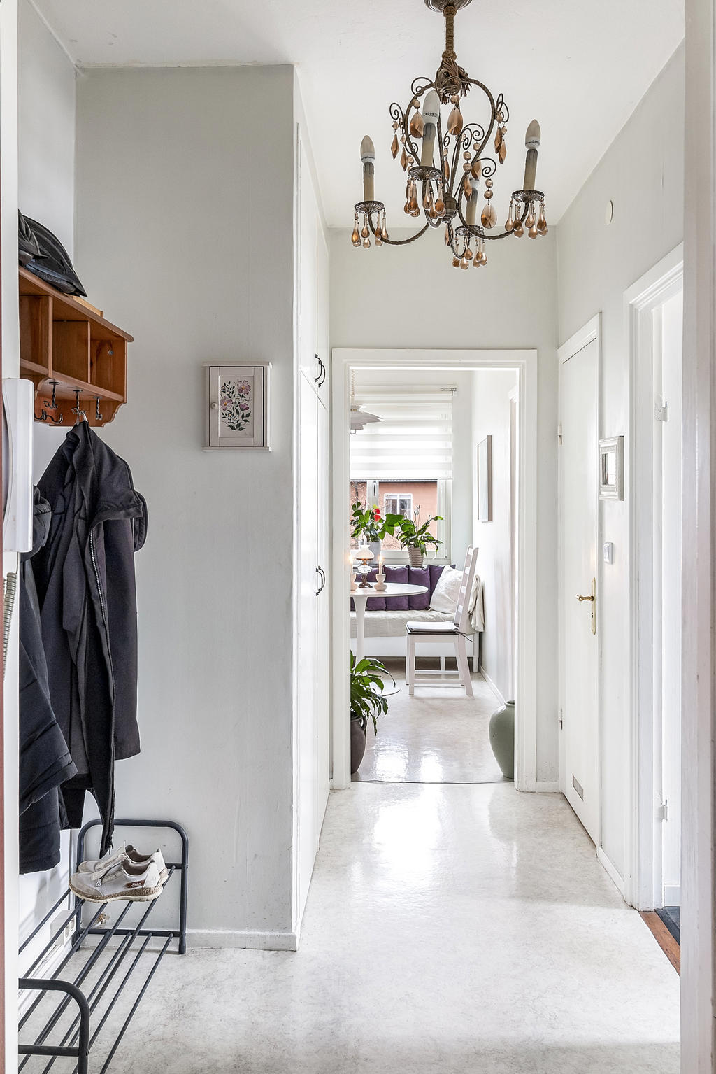 Hall med garderober