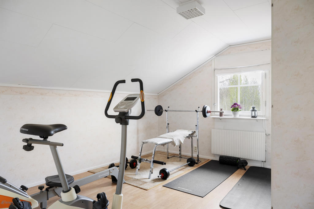 Sovrum 4 ovanvåning. 