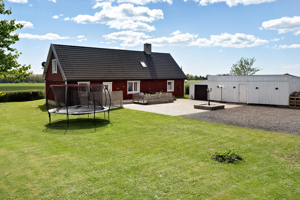 Välkommen till Öslöv 2002!