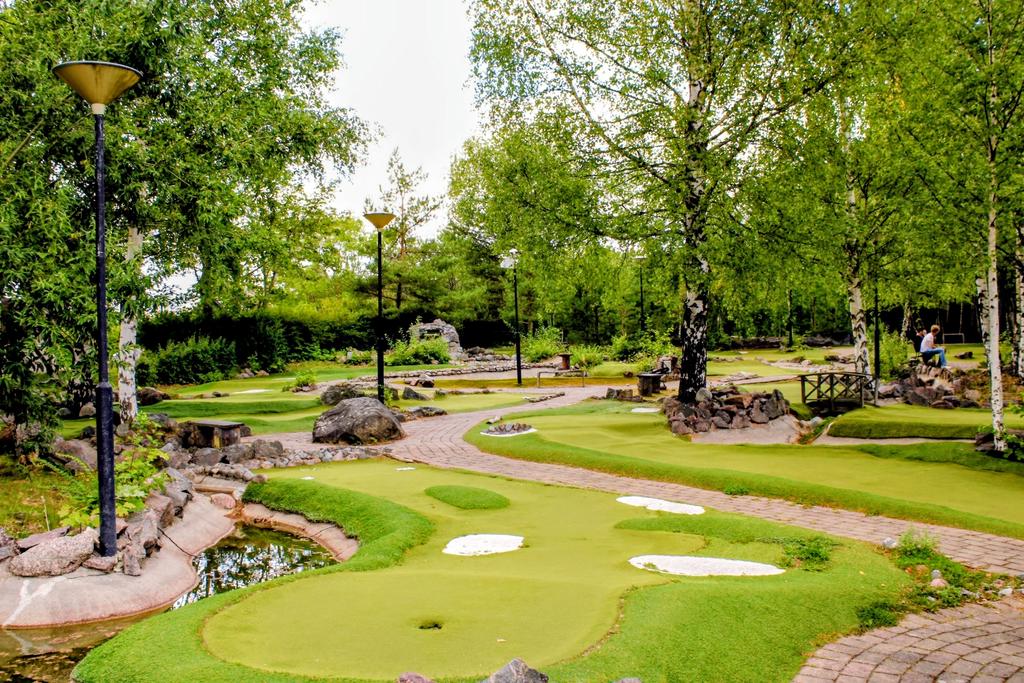 Äventyrsgolv på promenadavstånd