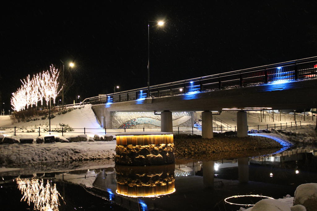 Vackra, upplysta pomenadvägar