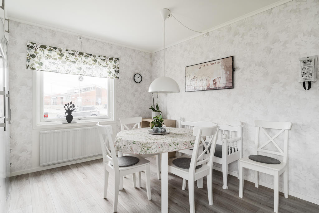 Bild 3 från Svensk Fastighetsförmedling