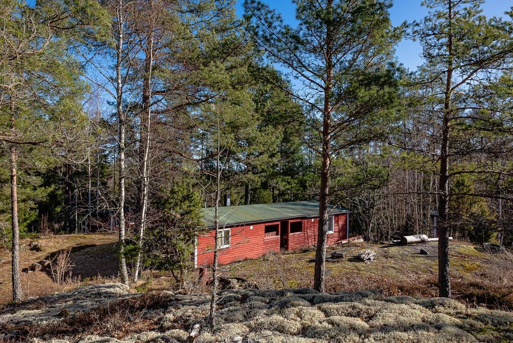 Boningshuset - mitt bland berghällar och tallskogen 