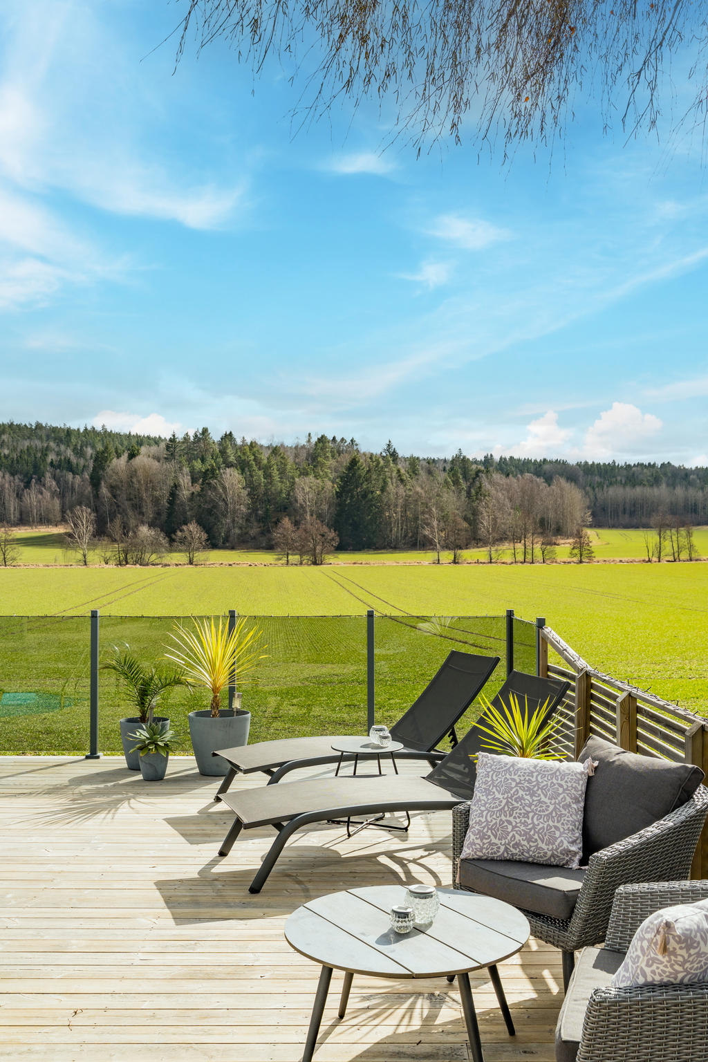 Trädäck med fantastisk utsikt 