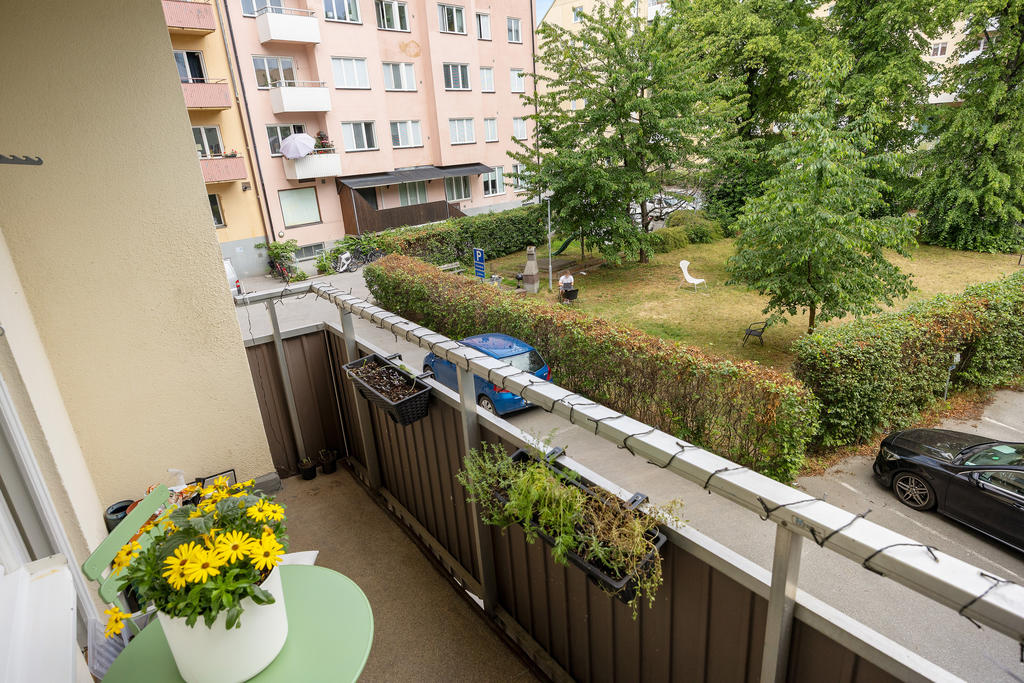 Balkong mot gårdssidan