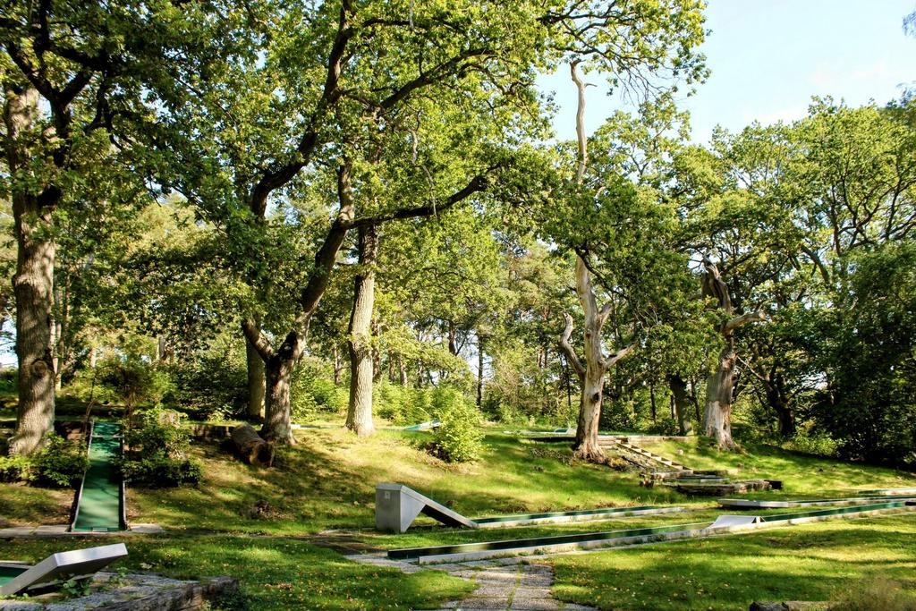 Minigolf vid Breviksbadet
