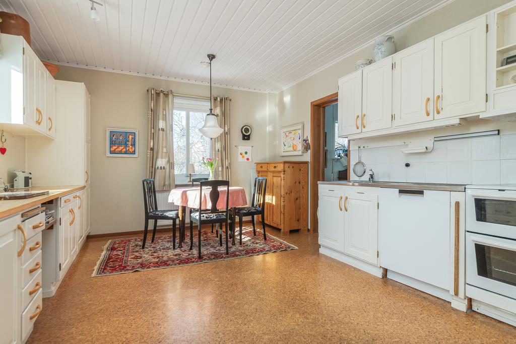 Kök med matplats