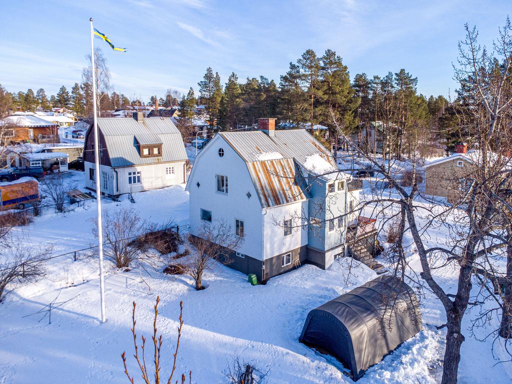 Soligt och centralt läge
