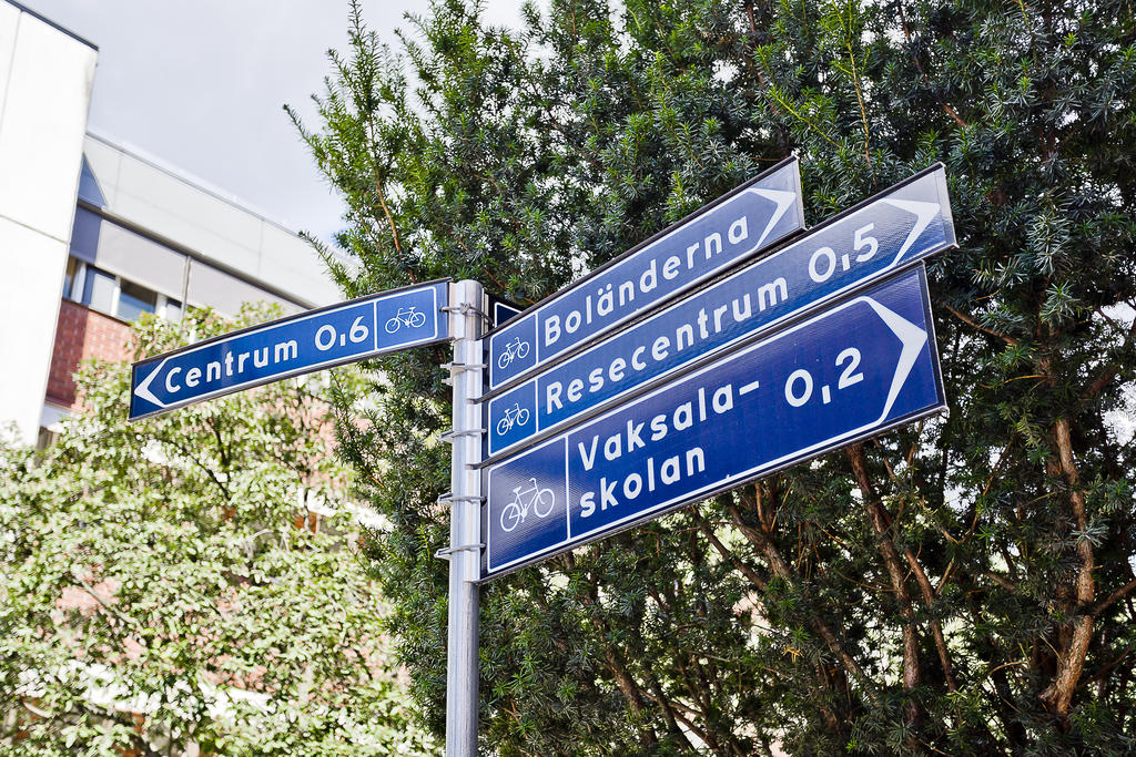 Centralt beläget med allt inom gång- och cykelavstånd.