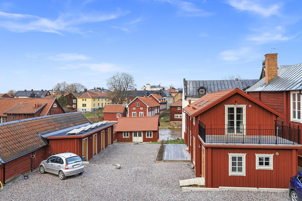 Utsikt mot ån