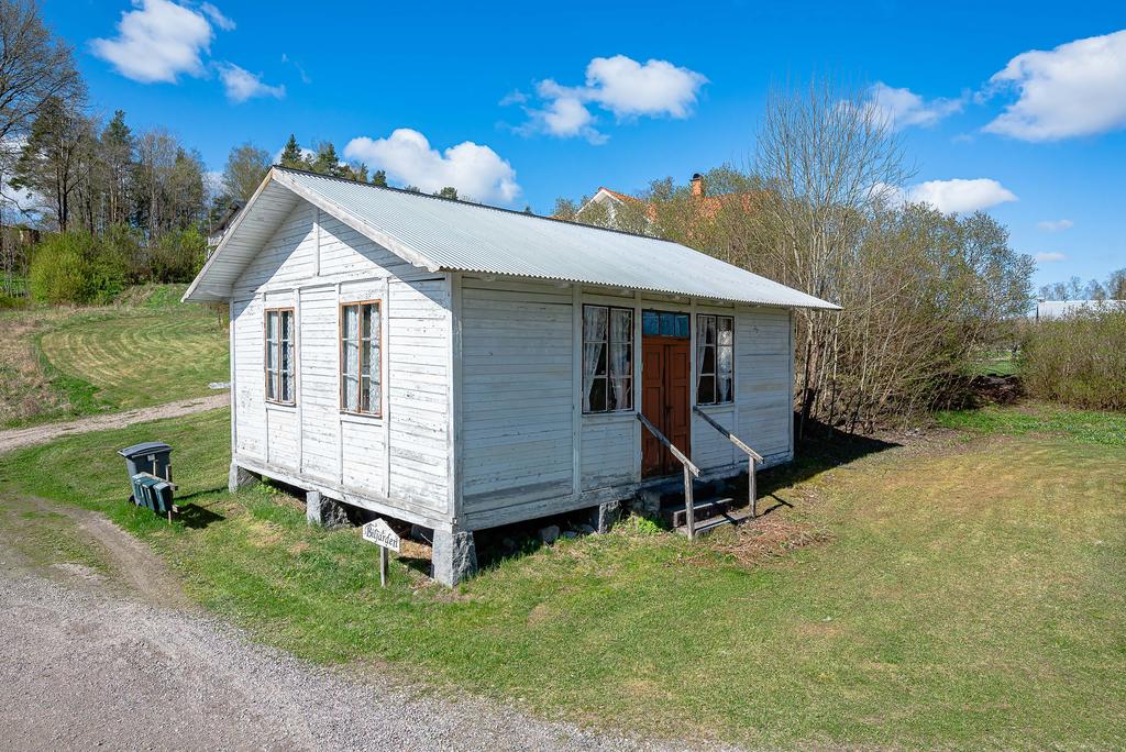 "Biljarden" nere vid vägen