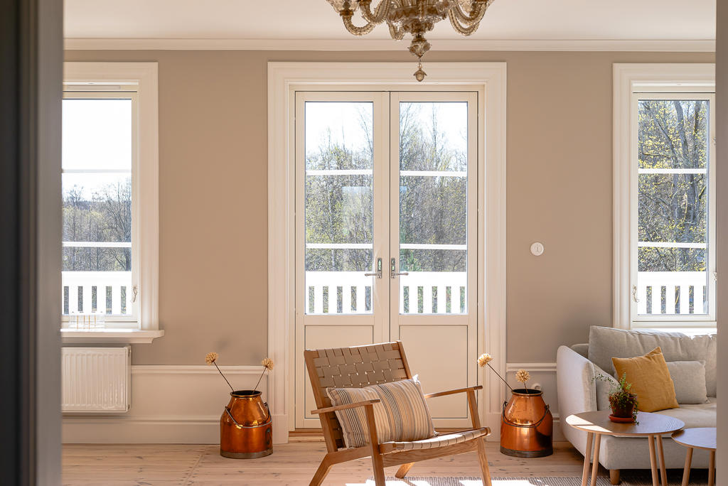 Dubbeldörr till balkongen