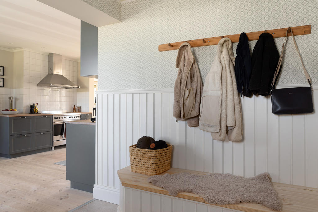 Avhängning vid groventrén