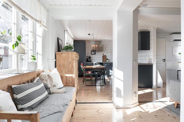 Hall mot kök