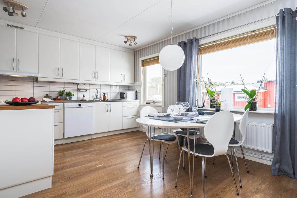 Kök med matplats