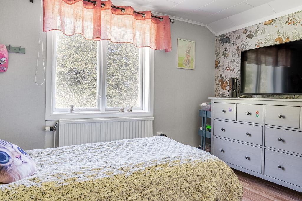 Bostaden har tre sovrum