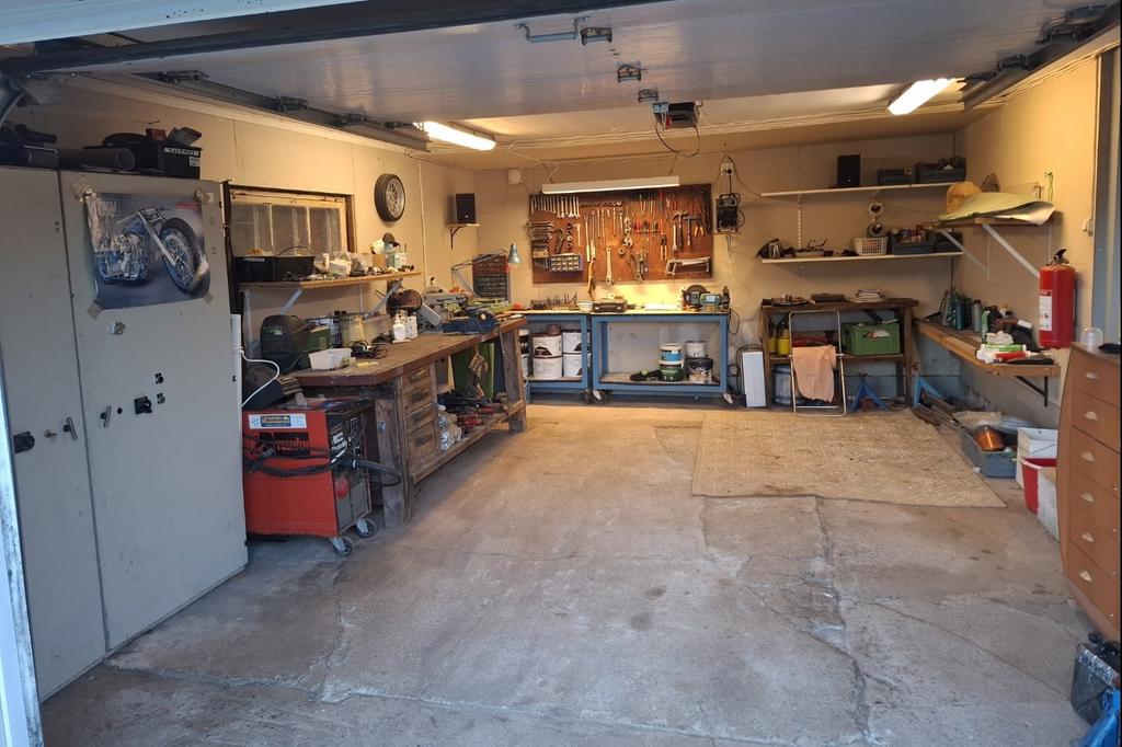 Lilla garaget. 6,0*4,40m, Takhöjd 2,25m