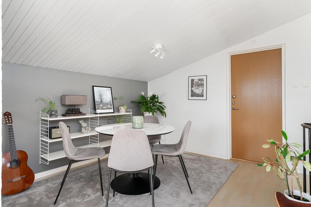 Kan möbleras med både matplats 