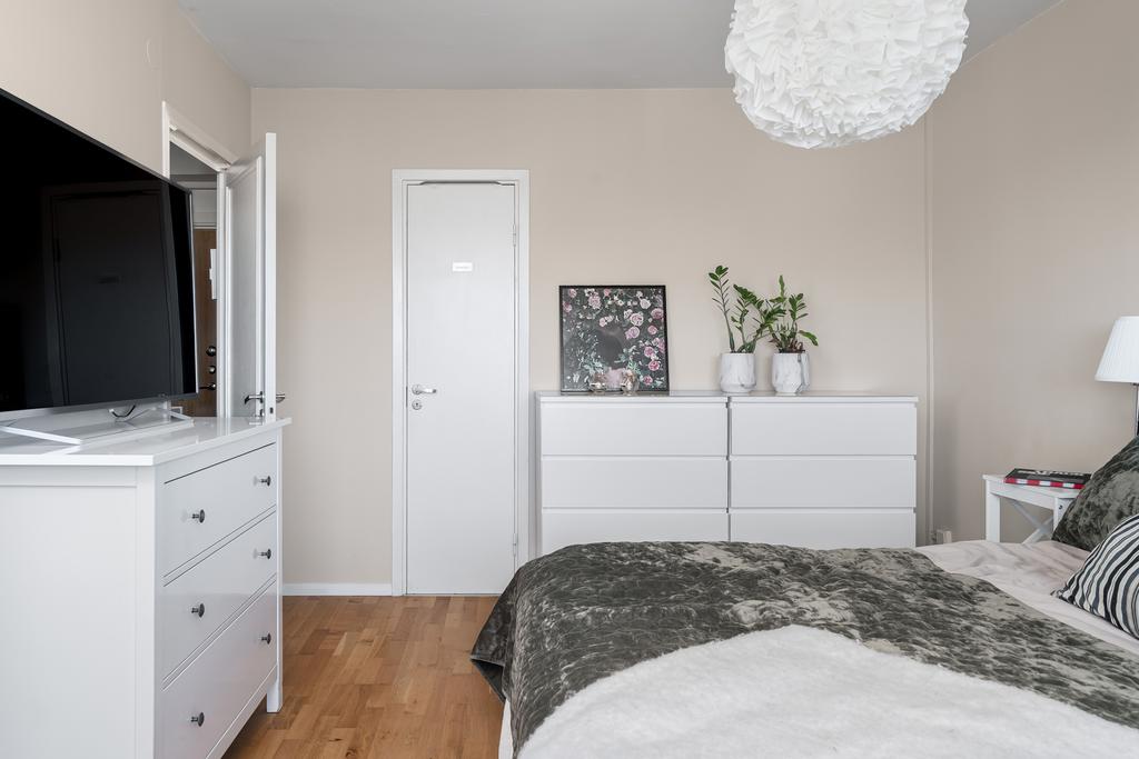 samt access till klädkammare 