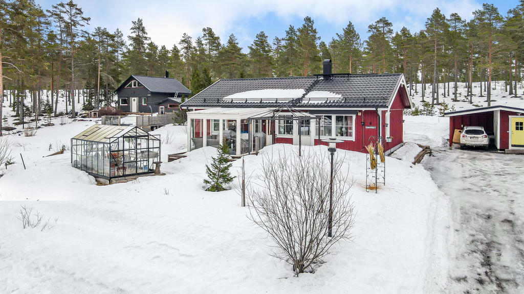 Stort träck, delvis inglasat
