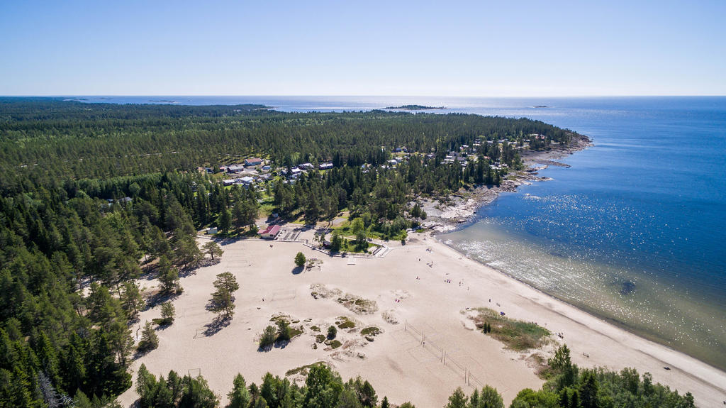 Bettnesand nedanför