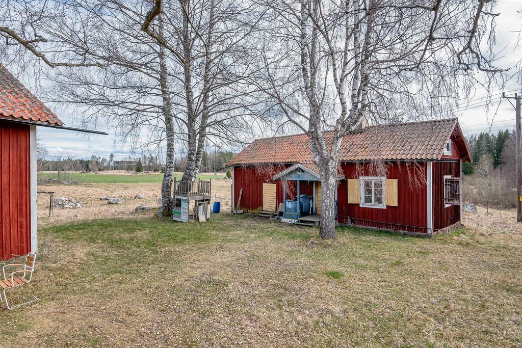 Brostugan 1 - det äldre av de två husen