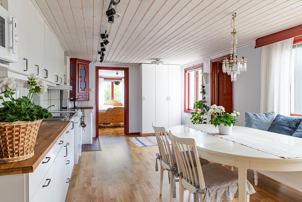 Här finns utrymme för matplats och med flertalet platser 