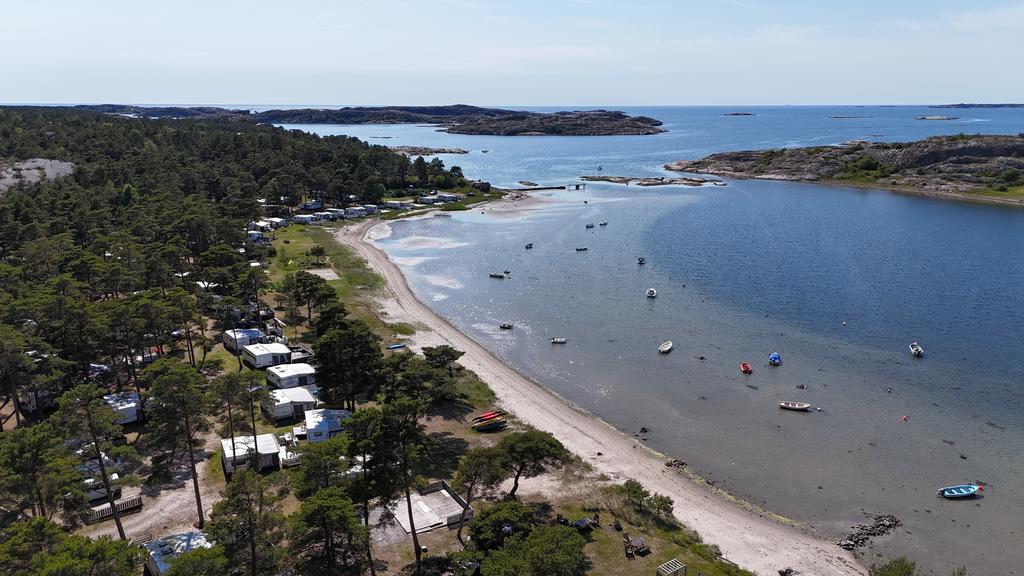 Vy strand vid Kyrkviken.