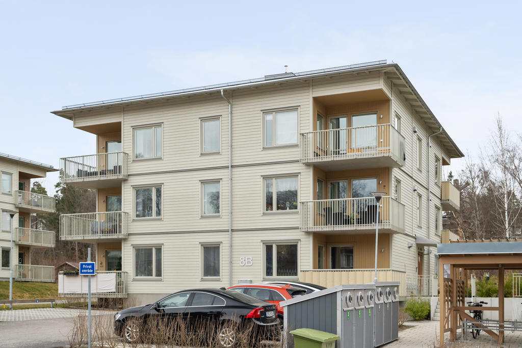 Almarevägen 8B