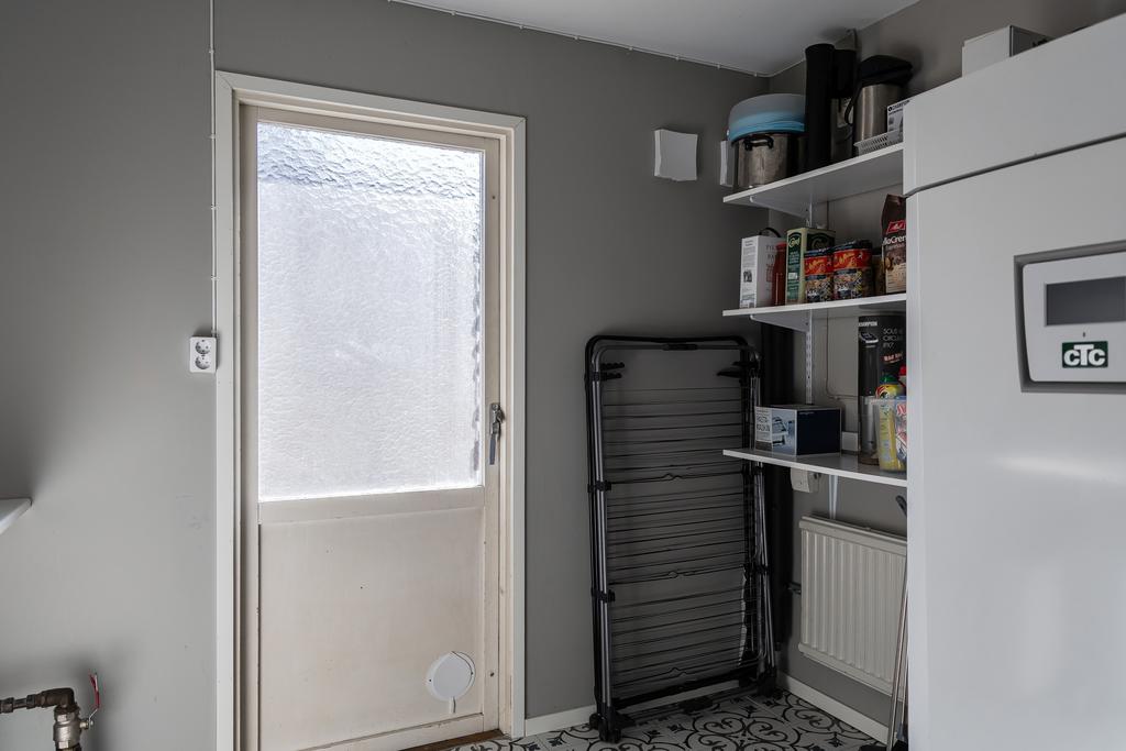 Groventré/tvättstuga