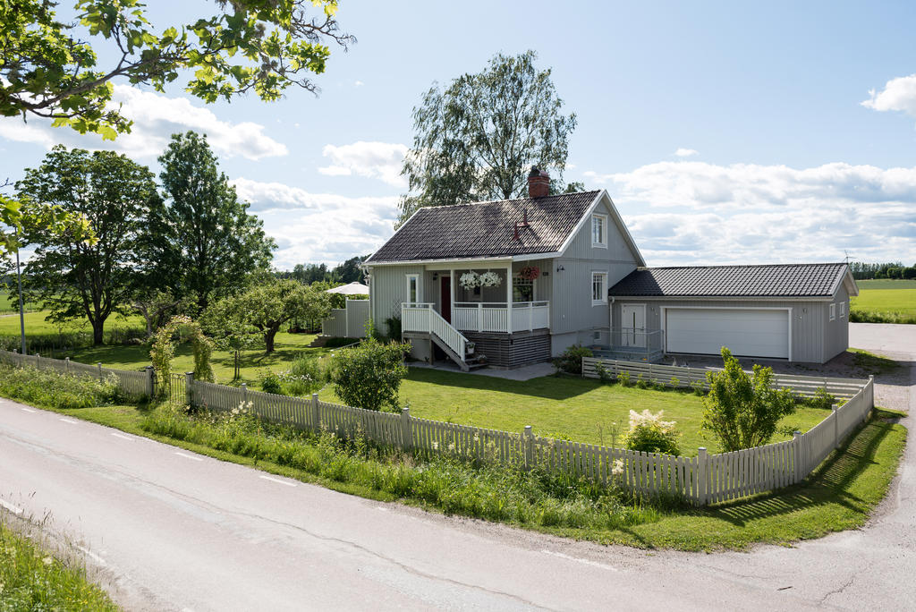 Framsida. 