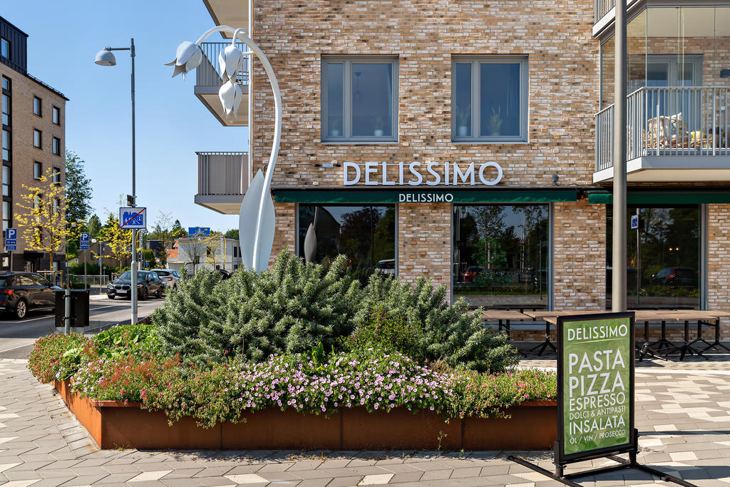 Delissimo, en populär restaurang på gång/cykelavstånd!