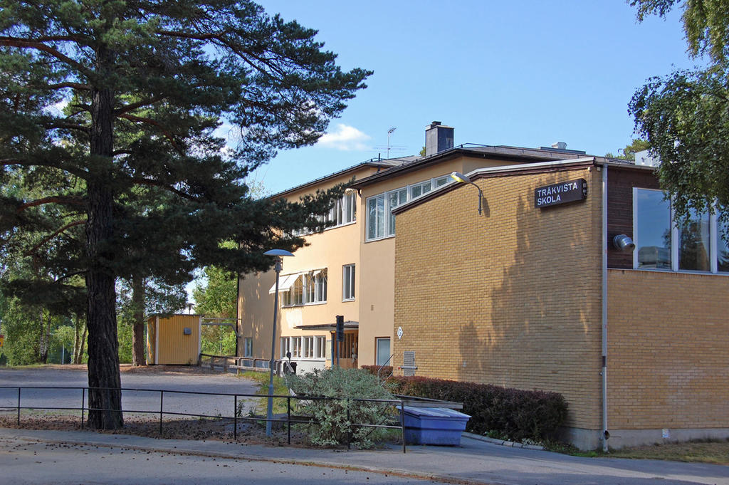 Träkvista skola