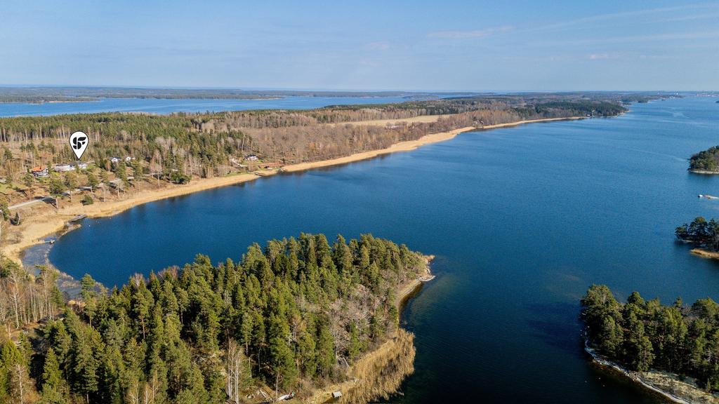 Härligt söderläge med utsikt över Gamlebyviken