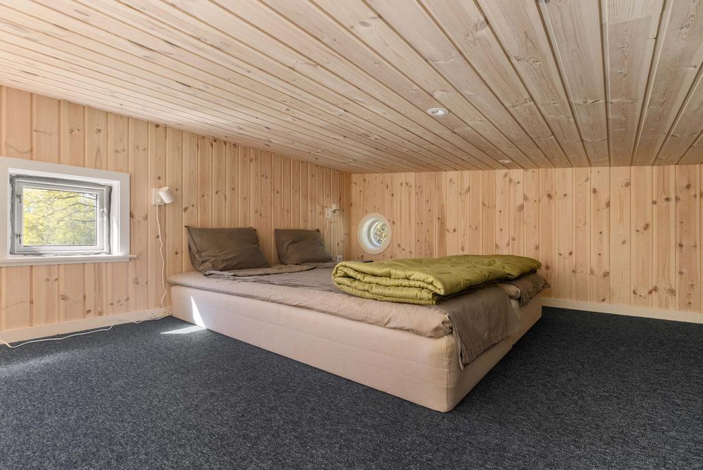 Sovloft med plats för dubbelsäng.