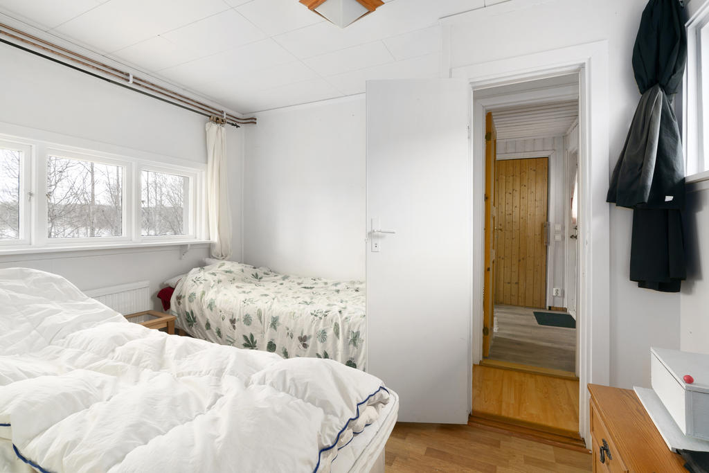 Hus 2