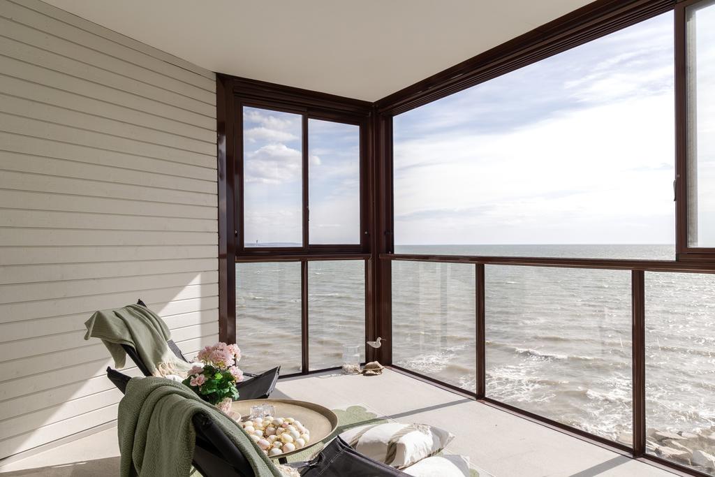 Välkommen hem till Bacchus – där varje dag känns som en semester.