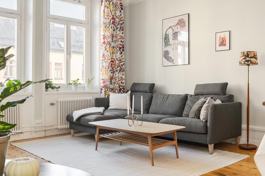 Vardagsrum med fina detaljer