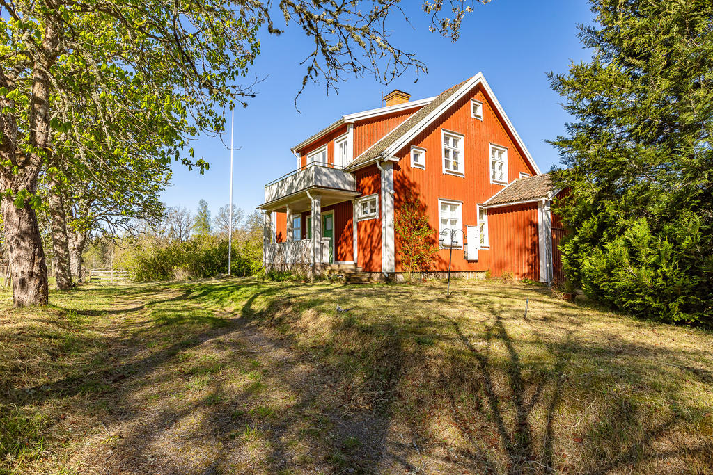 Välvårdad fastighet med bergvärme