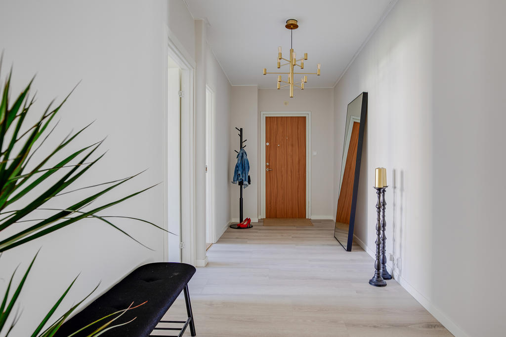 Öppen och inbjudande hall
