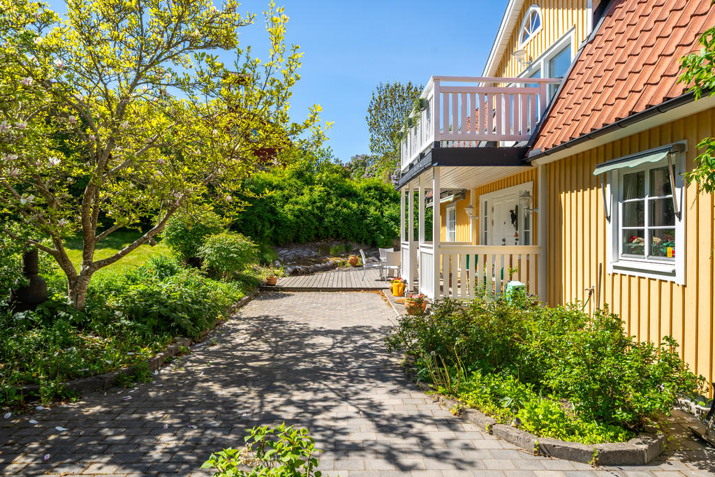 Tomten mot väster