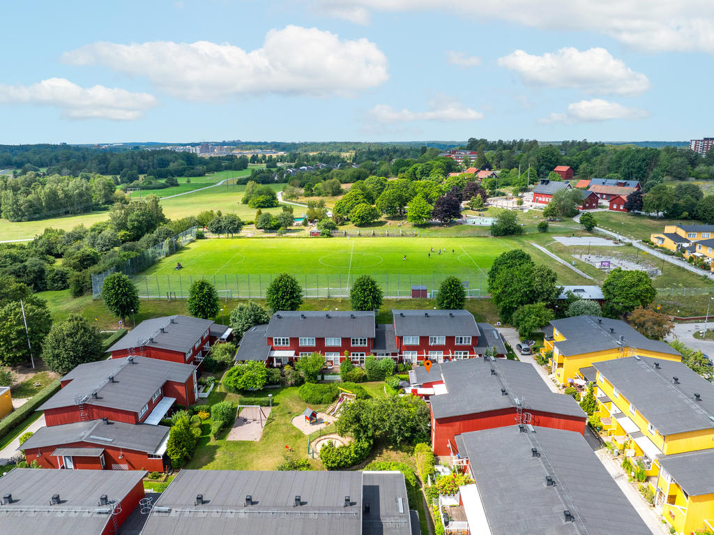 Drönarbild från öster
