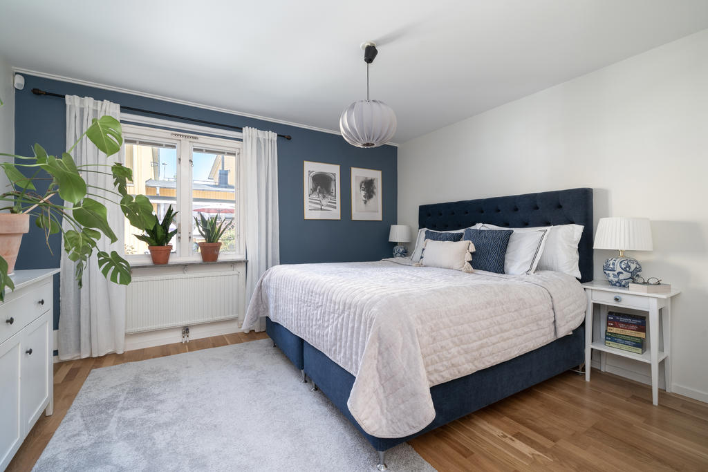 Smakfullt "master bedroom"