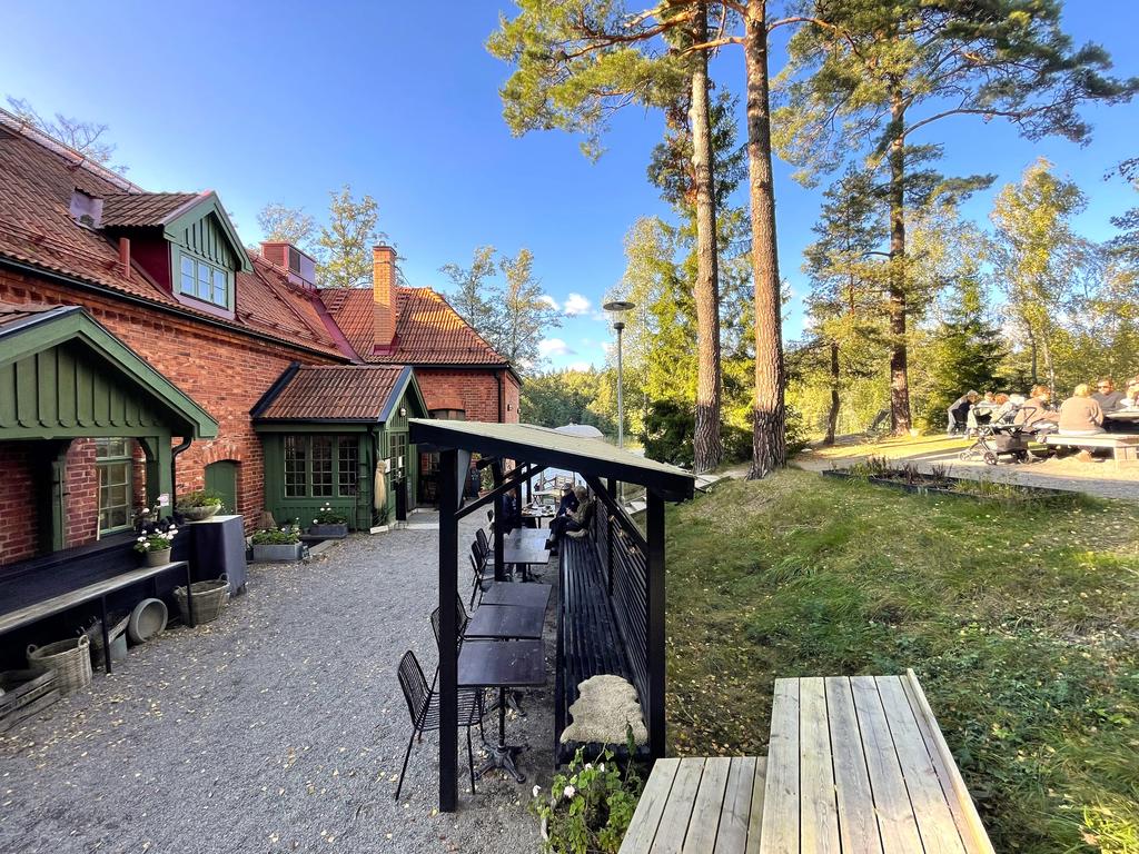 Populära Vattenverket med café intill Kottlasjön