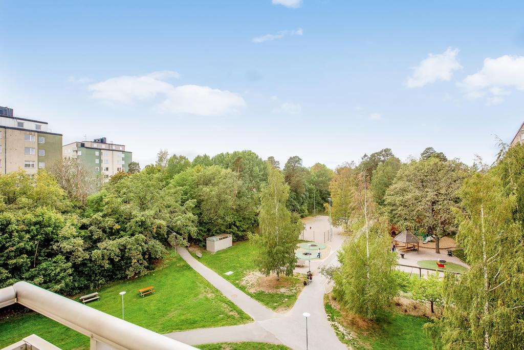 Lummiga Kosterparken på mycket bekvämt gångavstånd