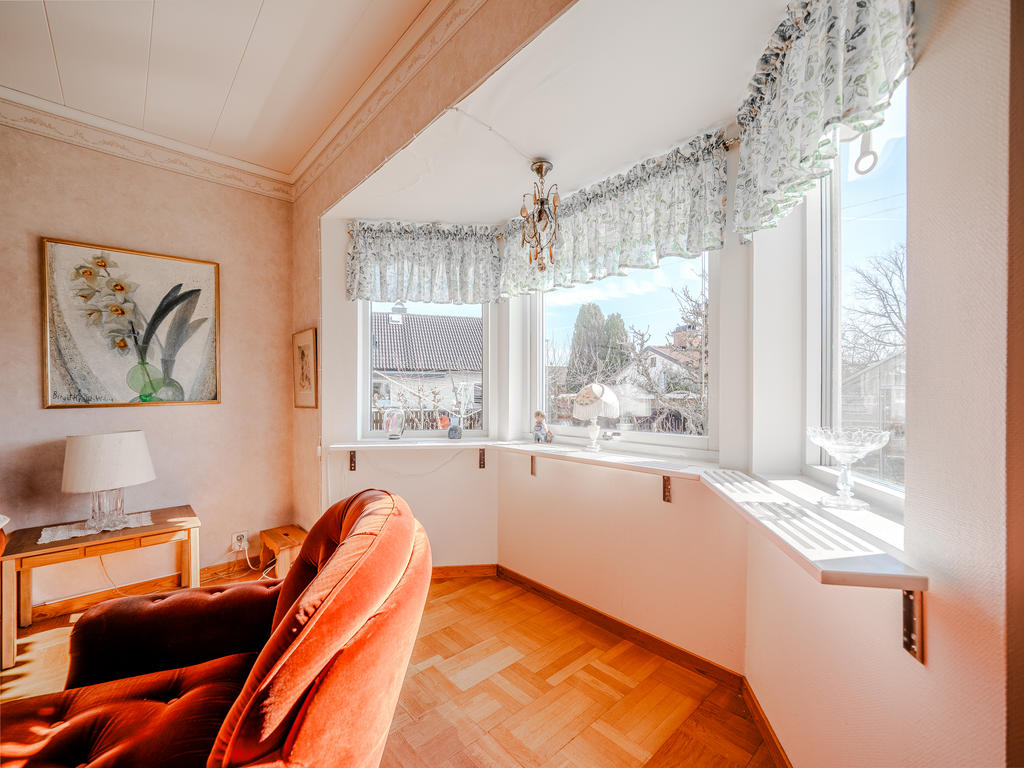 Burspråk som ger fint ljusinsläpp